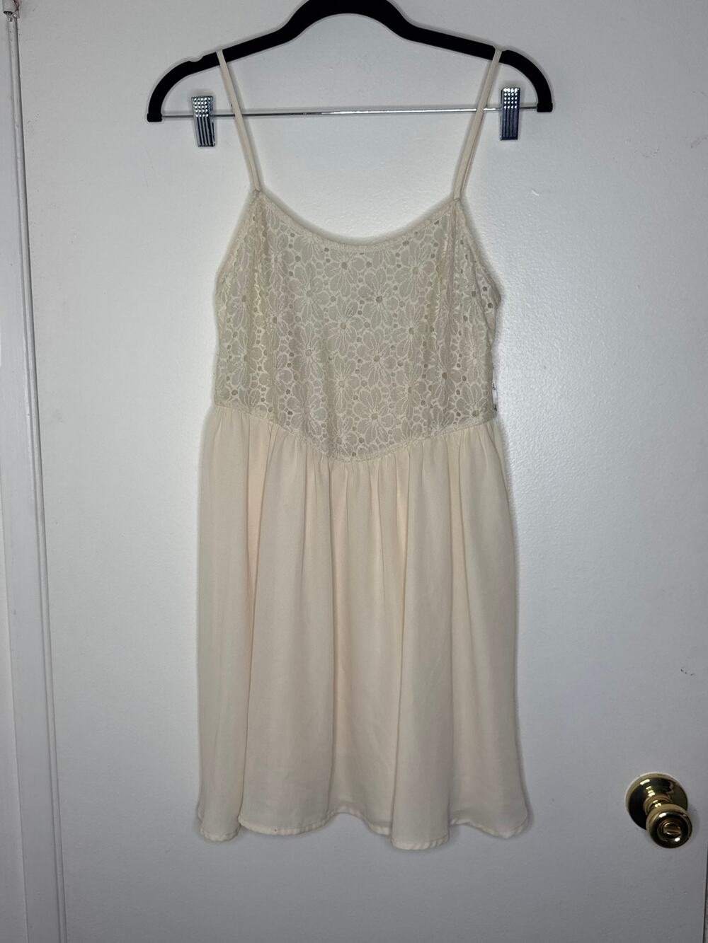 Forever 21 Cream/ Pale Yellow Lace Chiffon Cami Babydoll Mini Dress M Coquette